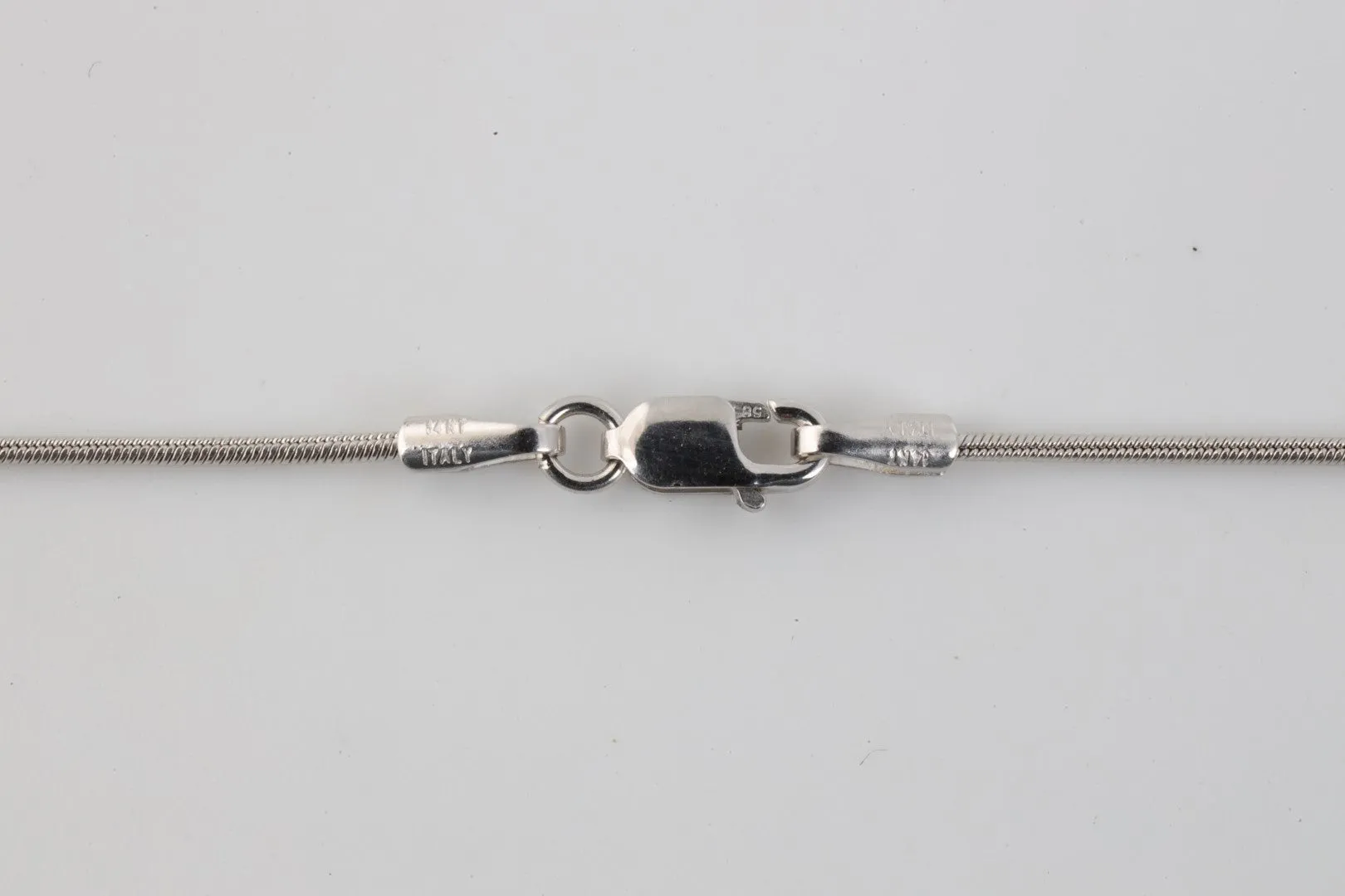 20'' 14k White Gold Snake Chain (4.29g.)