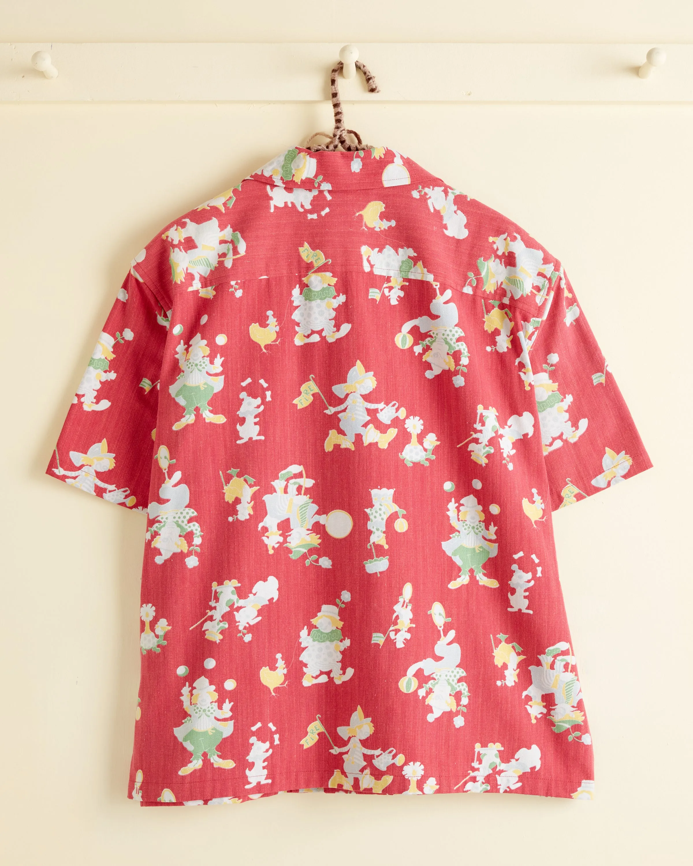 Circus Seal Shirt - M/L