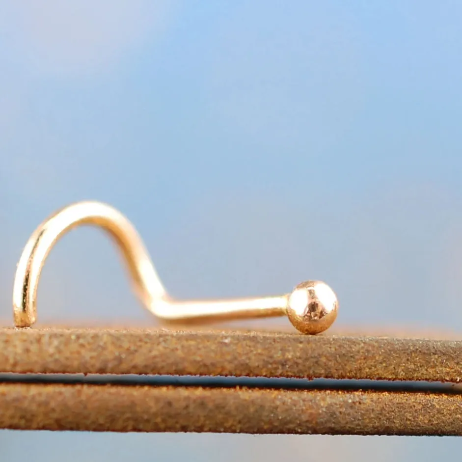 Gold Bud Ball Nose Stud - Solid 14 Karat Yellow Gold