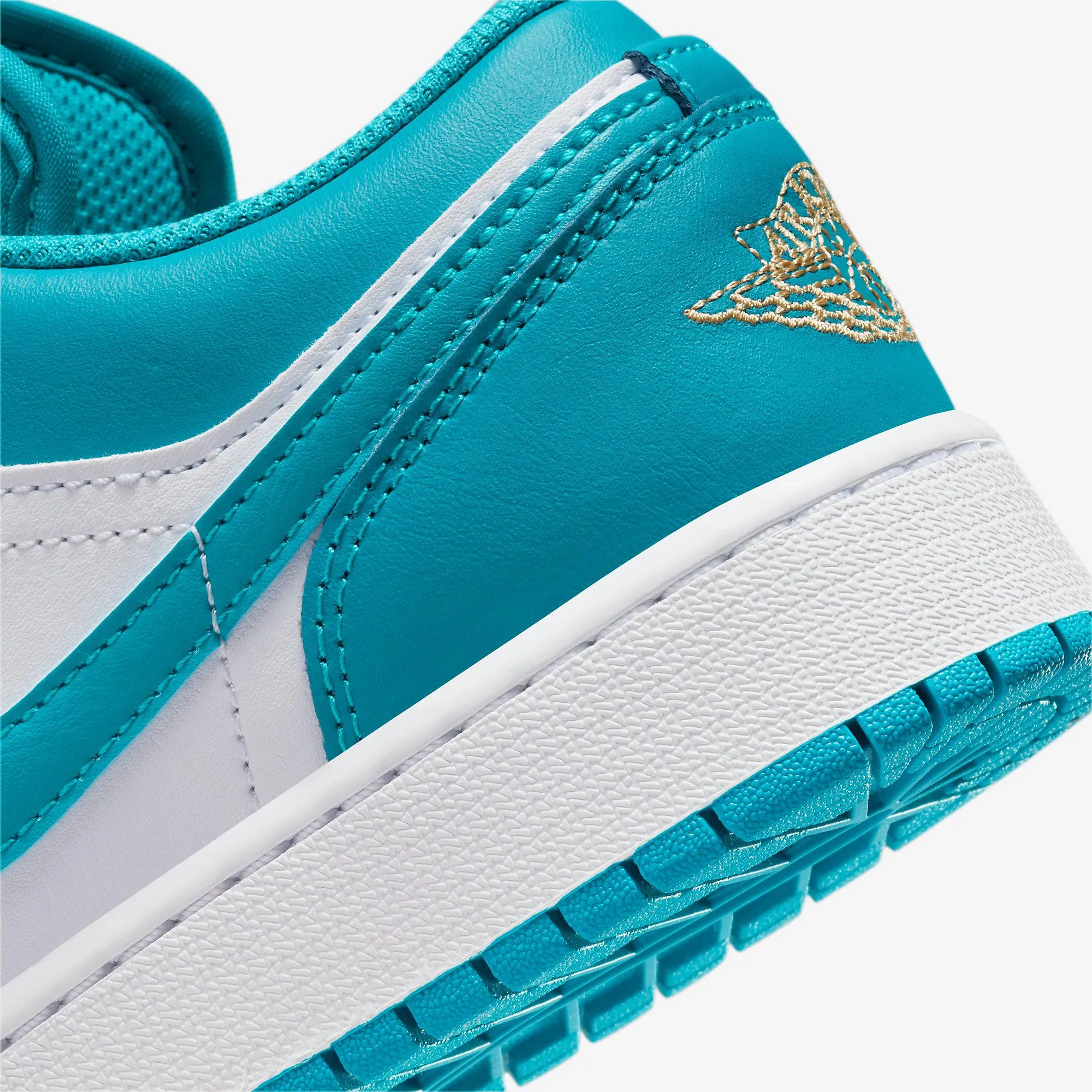 (GS) Air Jordan 1 Low 'Aquatone' (2023) 553560-174