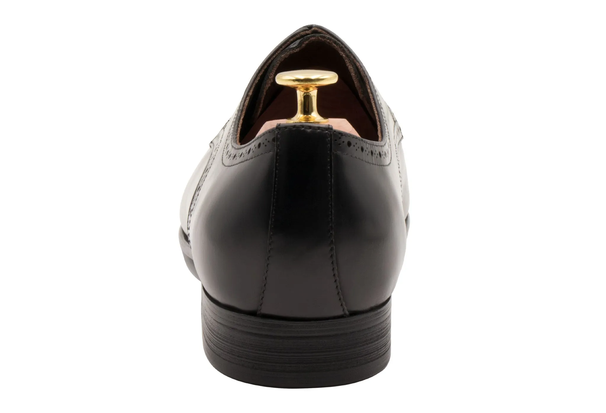 Olivos Medallion Black Derby