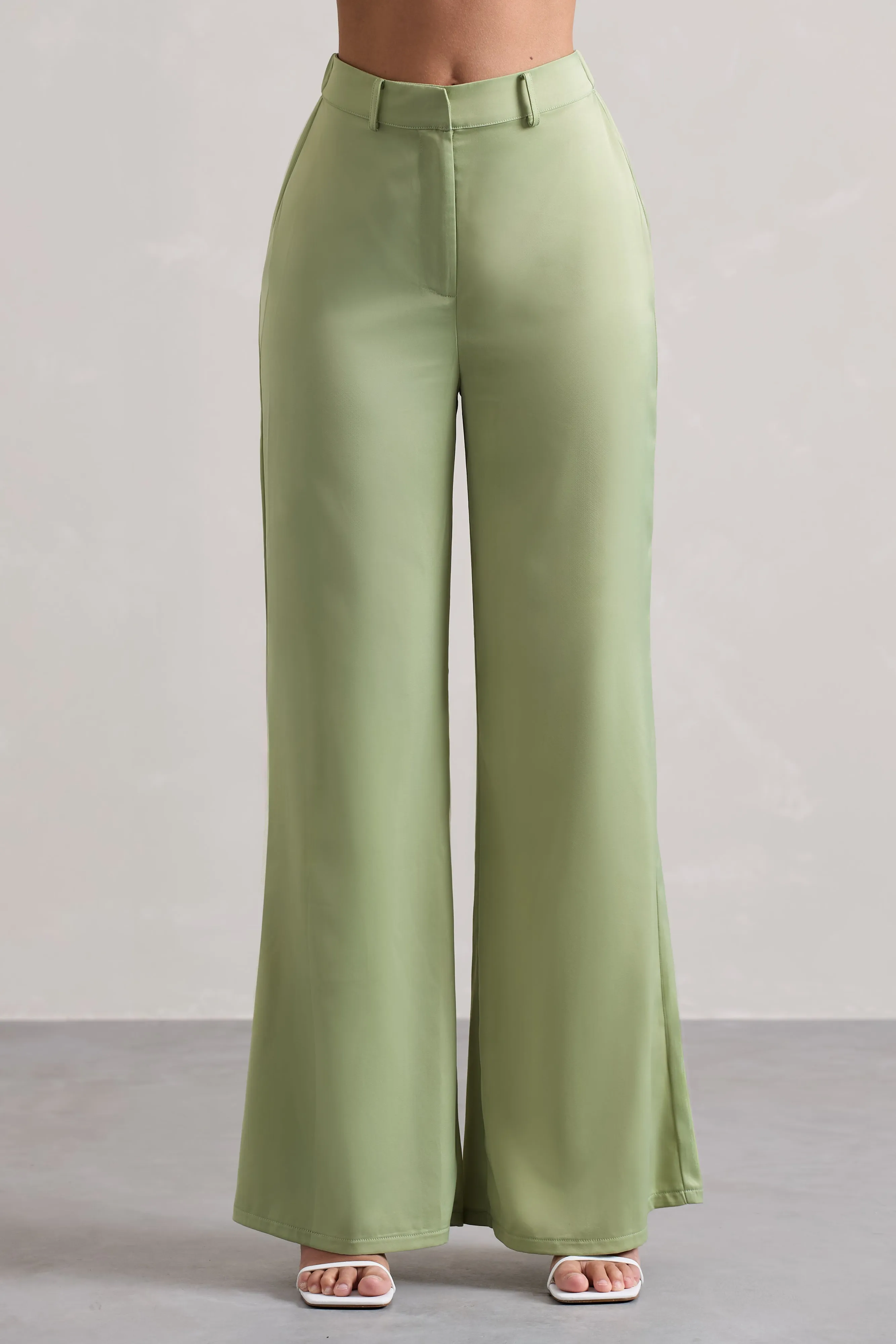 Your Way |  Pantalon en satin couleur vert pale et jambes larges